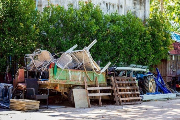 Top 5 Reasons to Hire a Junk Removal Company on Long Island